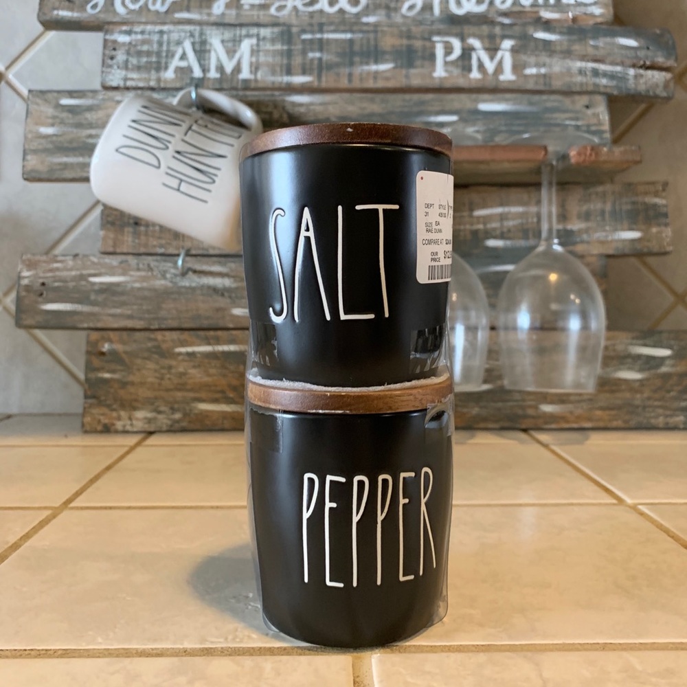 Rae Dunn Black SALT & PEPPER